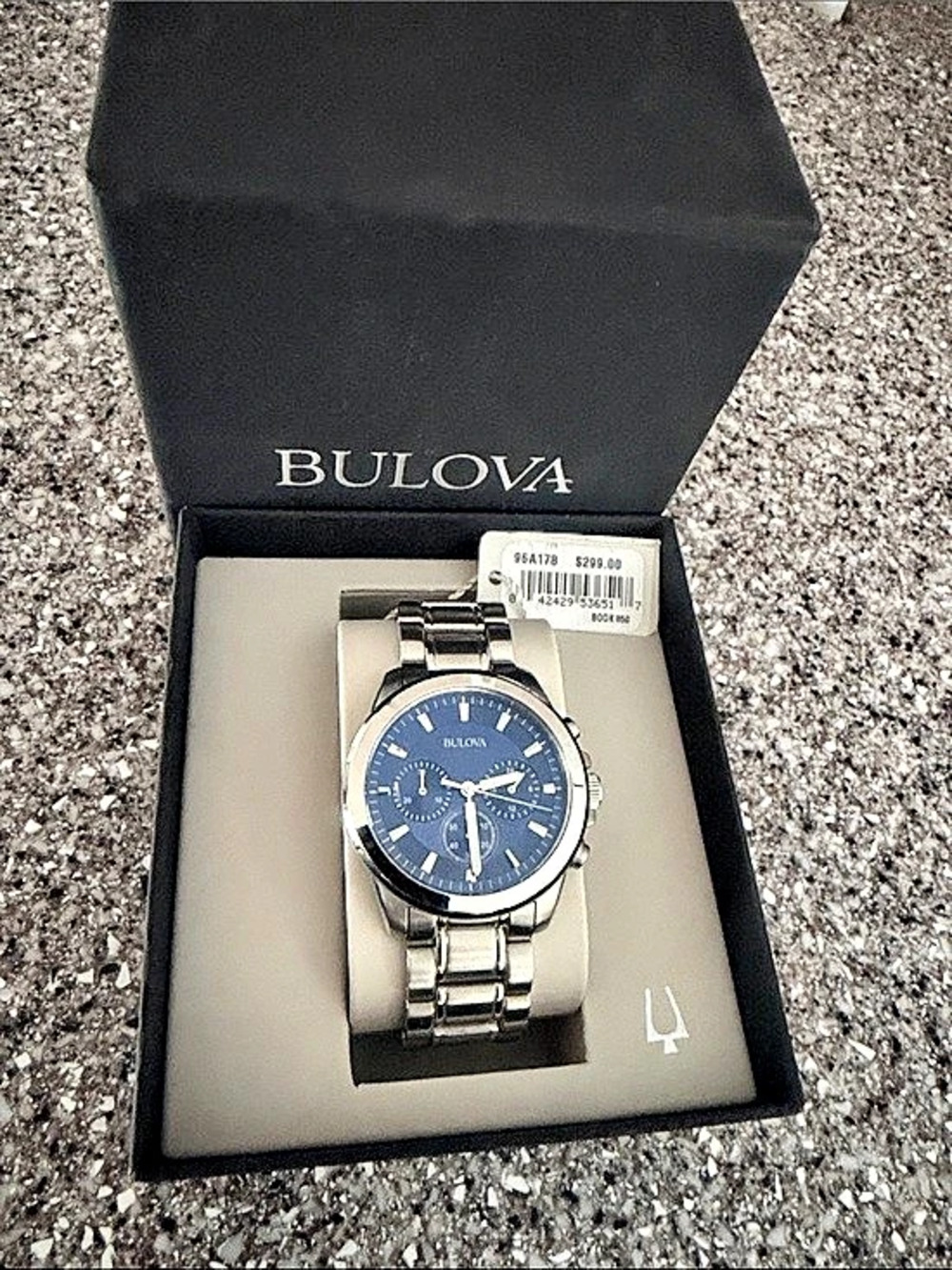 Bulova Chronograph Blue Dial Stainless Steel Watch 96A178 Men's Blue Dial